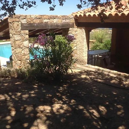 A Scopa A En Corse Avec Piscine Chauffee, Vue Panoramique, Climatisation, Jardin Arbore De 3000m2, 10 Pers, 5 Chb, 4 Sdb * Lumio (Corsica)