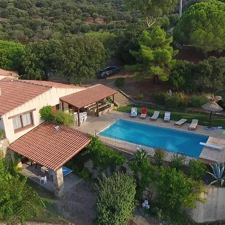 A Scopa A En Corse Avec Piscine Chauffee, Vue Panoramique, Climatisation, Jardin Arbore De 3000m2, 10 Pers, 5 Chb, 4 Sdb Willa Lumio (Corsica)