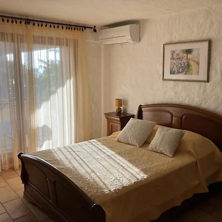 A Scopa A En Corse Avec Piscine Chauffee, Vue Panoramique, Climatisation, Jardin Arbore De 3000m2, 10 Pers, 5 Chb, 4 Sdb *