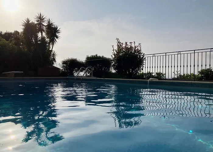 Ascopa Villa *